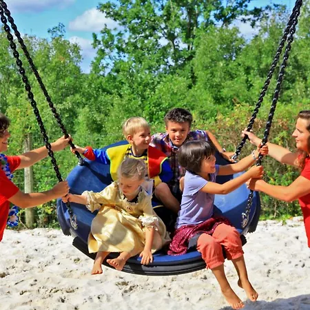 Domaine De La Paille Basse 5* Souillac